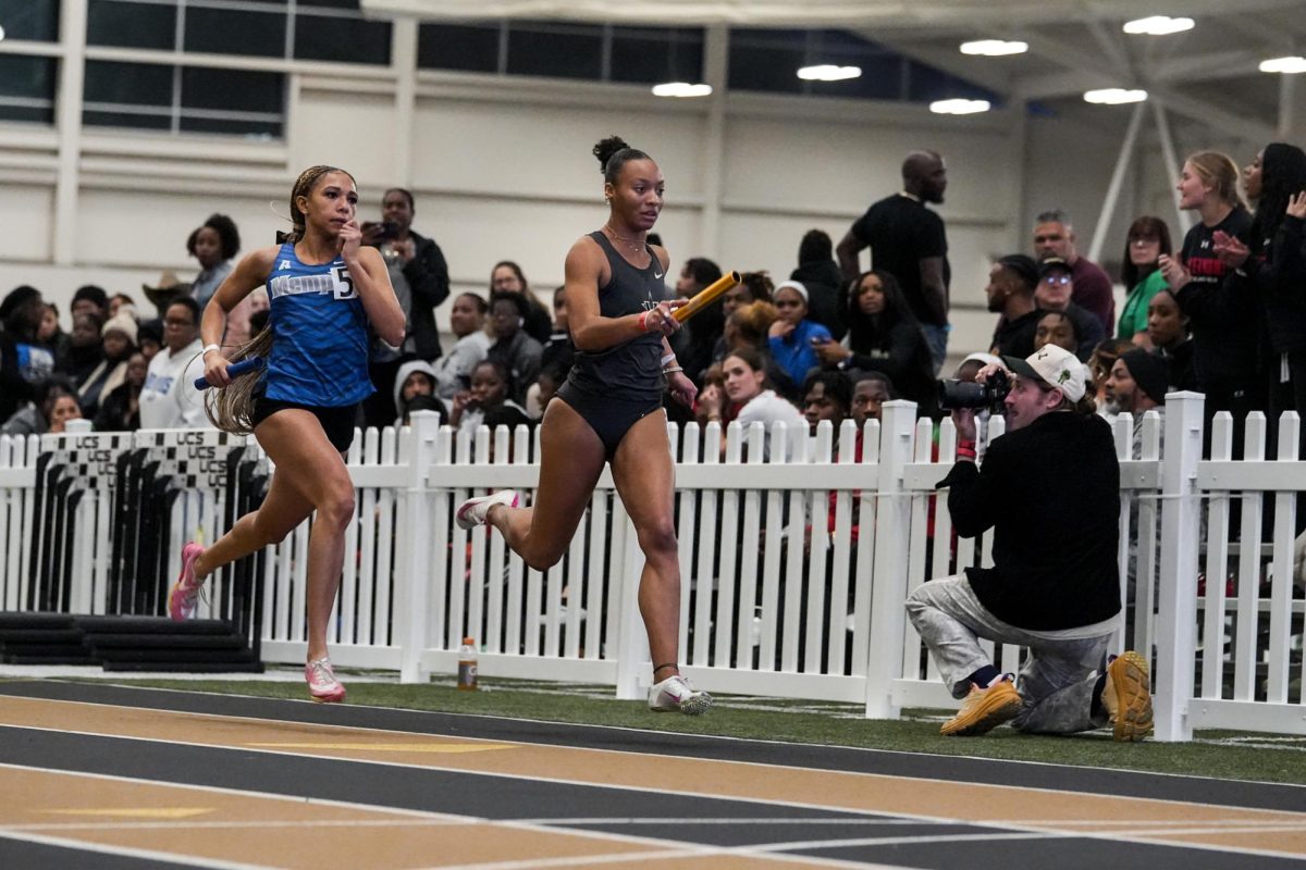 Santana Spearman competes in a relay, as photographed on Jan. 18, 2025. (Vanderbilt Athletics)